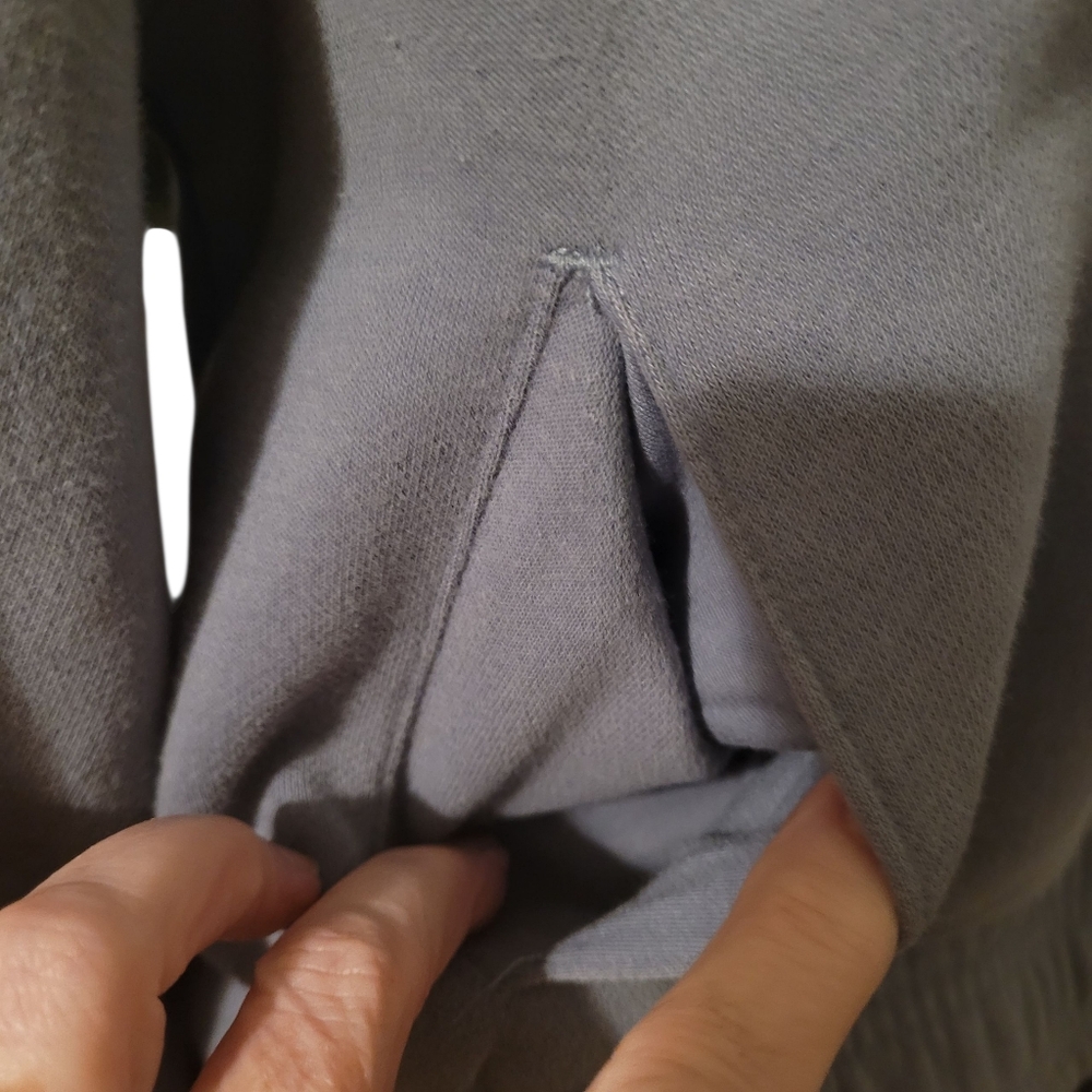 Gymshark gray cropped half zip hoodie - L.          O38 - Picture 2 of 9